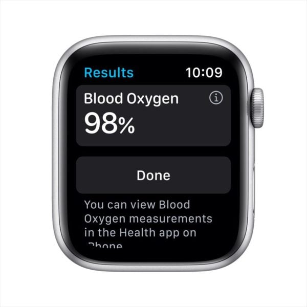 Apple Watch Series 6 GPS 40mm Silver Aluminum Case with White Sport Band Apple Watch Series 6 GPS 40mm Silver Aluminum Case with White Sport Band