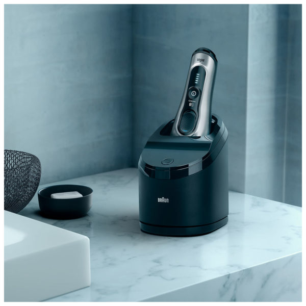 Braun Shaver Series 8 Silver Wet 8390CC Braun Shaver Series 8 Silver Wet 8390CC