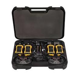 Motorola TLKRT80 P14MAB03A1AZ Extreme Walkie Talkie Quad Pack & Charger Motorola TLKRT80 P14MAB03A1AZ Extreme Walkie Talkie Quad Pack & Charger