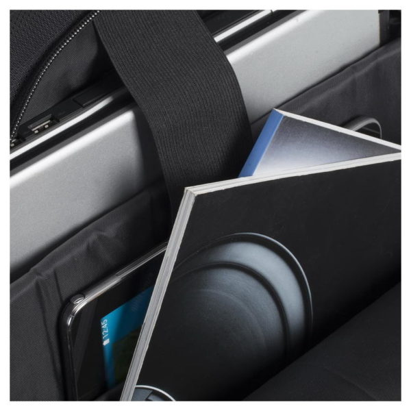 Rivacase 8065 Laptop Backpack 15.6inch Black + HTICS2P Speaker Rivacase 8065 Laptop Backpack 15.6inch Black + HTICS2P Speaker