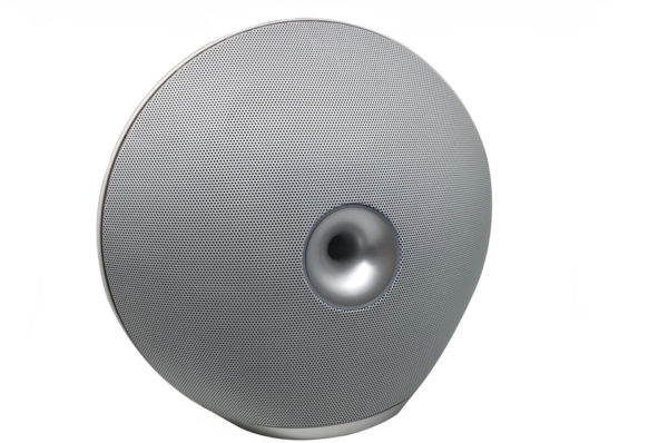 Eklasse Scallop Bluetooth Speaker W/ Touch Control White EKBTSP10 Eklasse Scallop Bluetooth Speaker W/ Touch Control White EKBTSP10