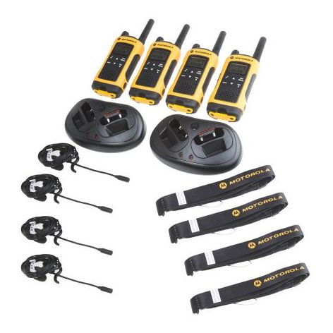 Motorola TLKRT80 P14MAB03A1AZ Extreme Walkie Talkie Quad Pack & Charger Motorola TLKRT80 P14MAB03A1AZ Extreme Walkie Talkie Quad Pack & Charger
