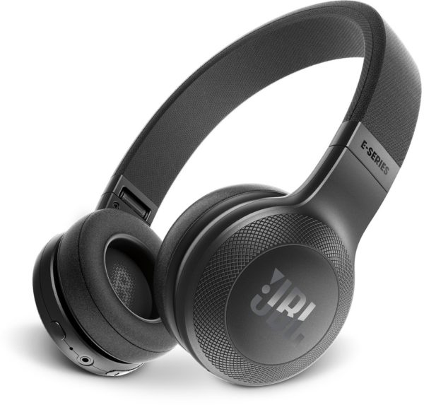JBL Over Ear Headphone Black E45BT JBL Over Ear Headphone Black E45BT