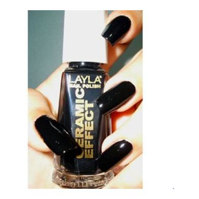 Layla Ceramic Effect Nail Polish Pure Black 031 Layla Ceramic Effect Nail Polish Pure Black 031