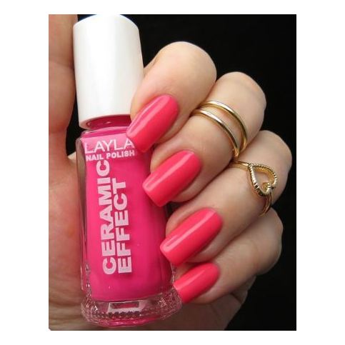 Layla Ceramic Effect Nail Polish Dark Pink Fluo 110 Layla Ceramic Effect Nail Polish Dark Pink Fluo 110