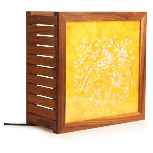 Moorni Teak Wood Table Lamp With Parrot Sanjhi Work El 003 112 Moorni Teak Wood Table Lamp With Parrot Sanjhi Work El 003 112