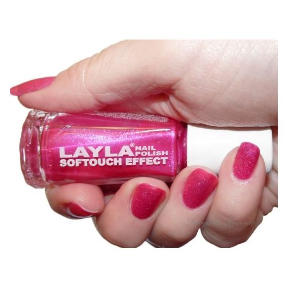 Layla Nail Polish Softouch Neon Pink 004 Layla Nail Polish Softouch Neon Pink 004
