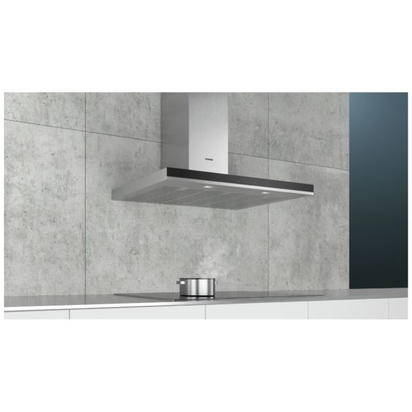 Siemens Built In Chimney Hood LC97BHM50B Siemens Built In Chimney Hood LC97BHM50B