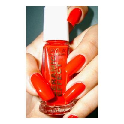 Layla Ceramic Effect Nail Polish Coral Bay 045 Layla Ceramic Effect Nail Polish Coral Bay 045