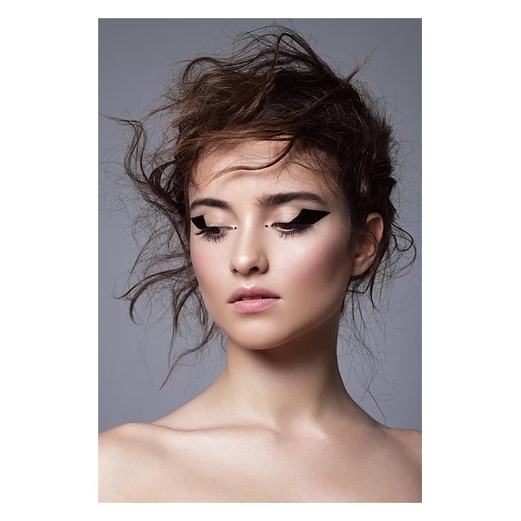 Artista Masterpiece Liquid Black Matte Eyeliner Artista Masterpiece Liquid Black Matte Eyeliner