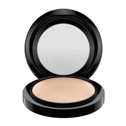MAC Skinfinish Natural Mineralizer Medium Powder MAC Skinfinish Natural Mineralizer Medium Powder