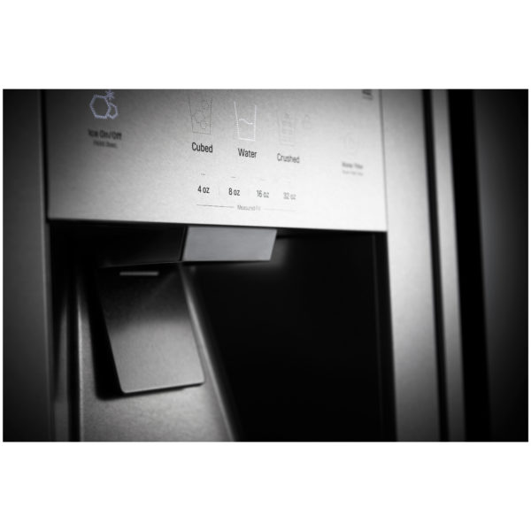 LG SIGNATURE InstaView Door-in-Door Refrigerator 930 Litres. Auto Open Door with Water Dispenser GRX33FGNGL LG SIGNATURE InstaView Door-in-Door Refrigerator 930 Litres. Auto Open Door with Water Dispenser GRX33FGNGL