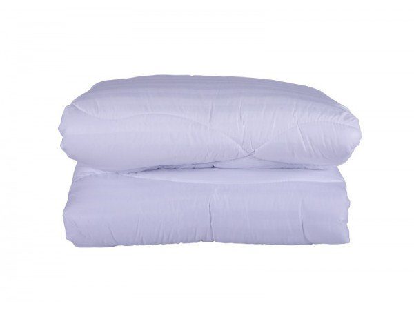 Glamorous Microfiber Duvet 200x200cm White Glamorous Microfiber Duvet 200x200cm White