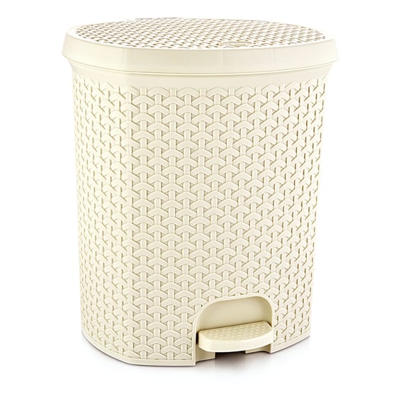 Rattan Pedal Dustbin 11.5 Litres Ivory