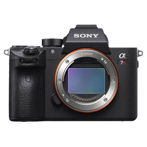 Sony Alpha a7R III Mirrorless Digital Camera Body Black With FE 24-105mm f/4 G OSS Lens Sony Alpha a7R III Mirrorless Digital Camera Body Black With FE 24-105mm f/4 G OSS Lens