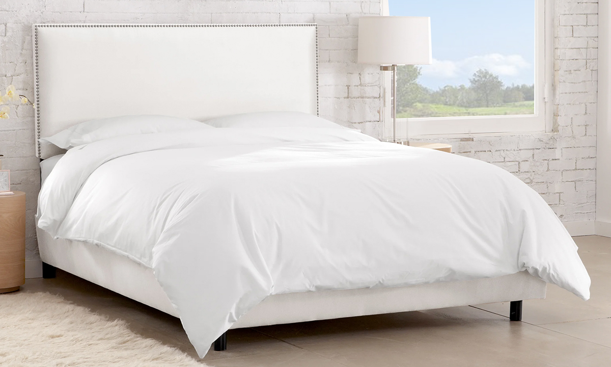 Burling Nail Button Border Bed in Micro-Suede Chocolate Queen White