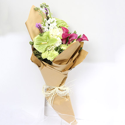 Beautiful Calla Lilies & Carnations Bouquet Beautiful Calla Lilies & Carnations Bouquet