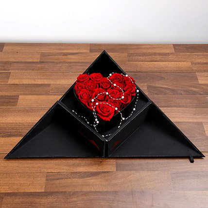 Red Roses In Folding Box Red Roses In Folding Box