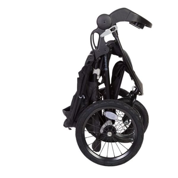 cityscape plus jogger